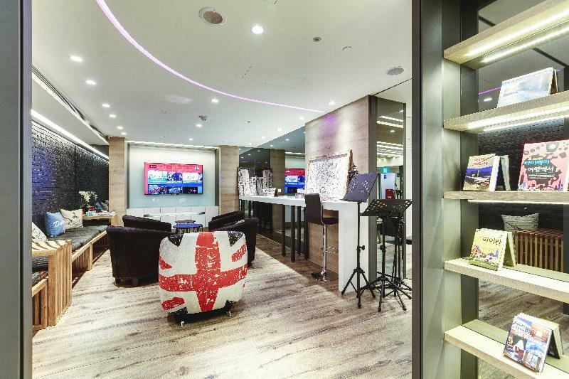 Taiwan Youth Hostel & Capsule Hotel Taipei Exterior photo
